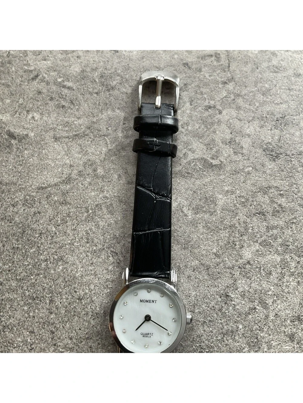 Beautiful Moment Womens Watch 8030LA 25mm Silver Tone Case Leather Band A2